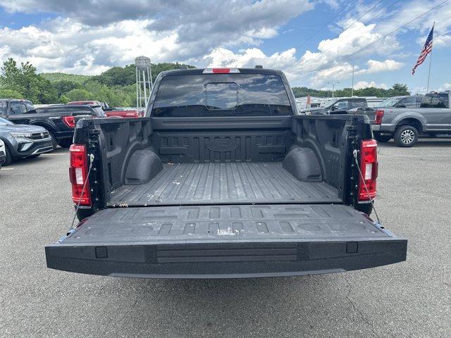 Photo of 2022 Black Ford F-150