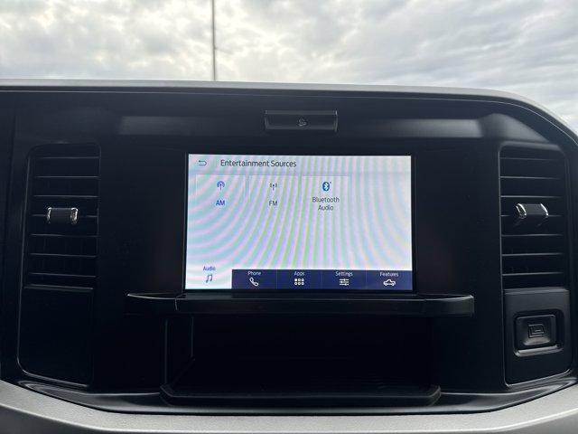 Photo of 2025 Oxford White Ford F-350