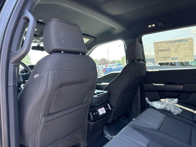 Photo of 2025 Carbonized Gray Metallic Ford F-150