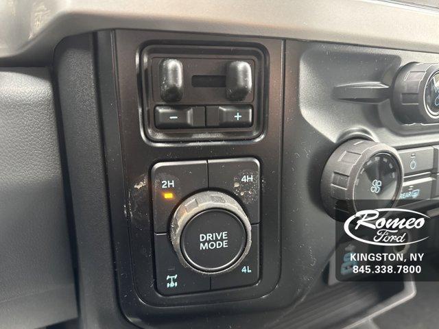 Photo of 2025 Antimatter Blue Metallic Ford F-350