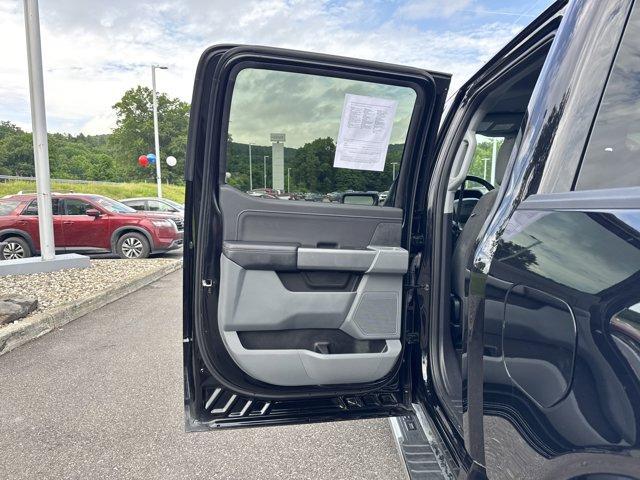 Photo of 2024 Black Metallic Ford F-150