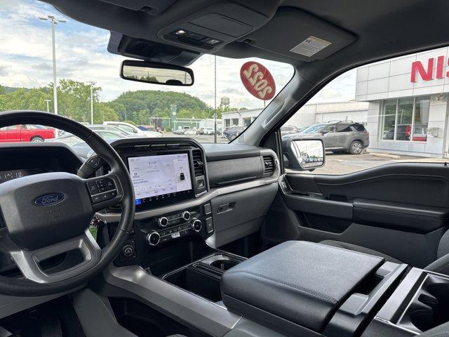 Photo of 2024 Black Metallic Ford F-150