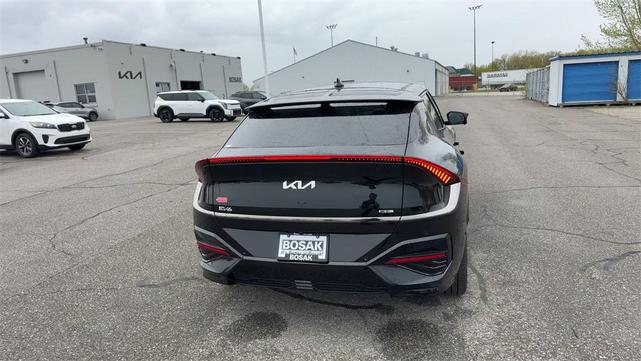 Photo of 2025 Ebony Black Kia EV6