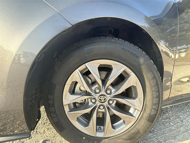 Photo of 2022 Predawn Gray Mica Toyota Sienna