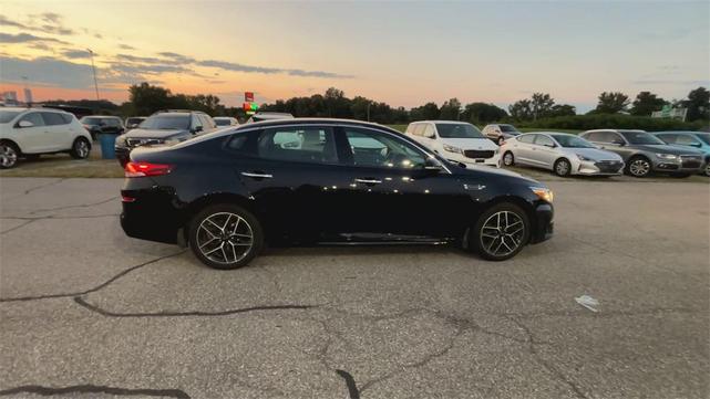 Photo of 2020 Ebony Black Kia Optima