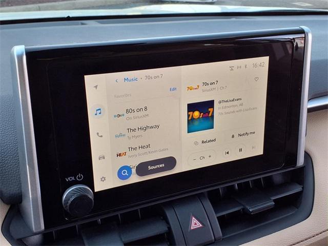 Photo of 2024 Ice Toyota RAV4 Hybrid