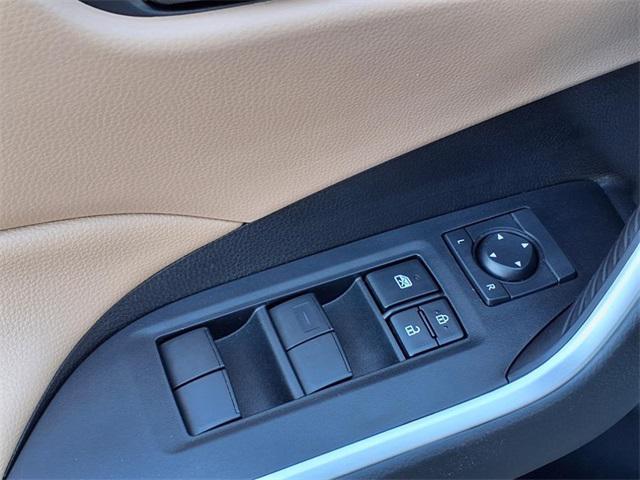 Photo of 2024 Ice Toyota RAV4 Hybrid