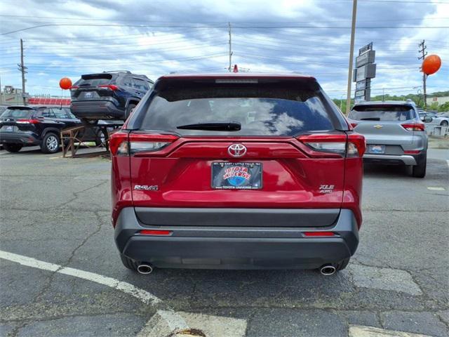 Photo of 2022 Ruby Flare Pearl Toyota RAV4