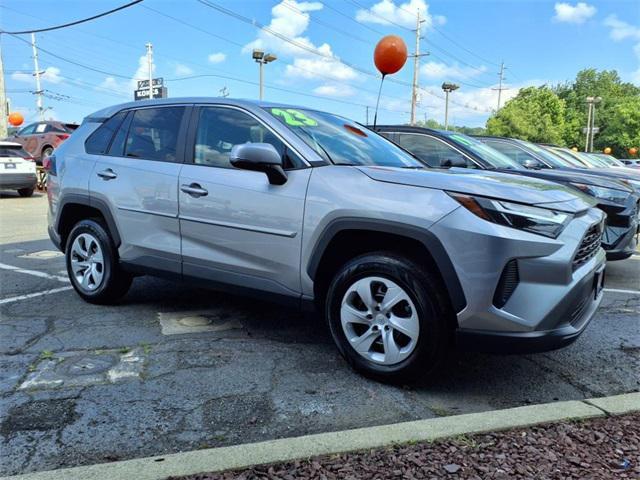 Photo of 2023 Silver Sky Metallic Toyota RAV4