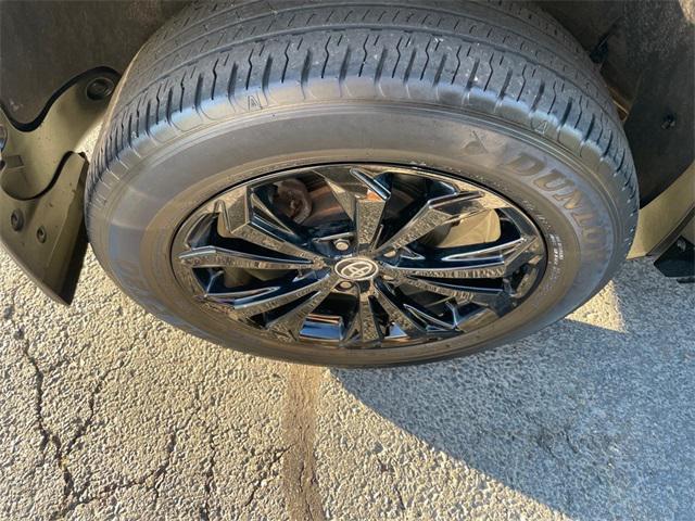 Photo of 2022 Silver Sky Metallic Toyota RAV4 Hybrid