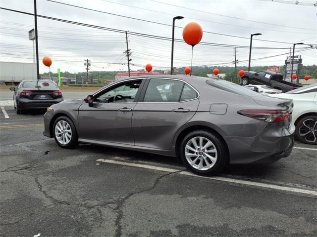 Photo of 2023 Predawn Gray Mica Toyota Camry