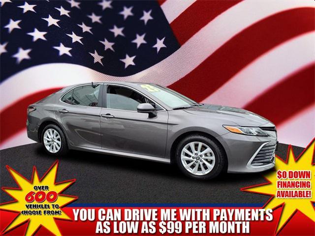 Photo of 2023 Predawn Gray Mica Toyota Camry