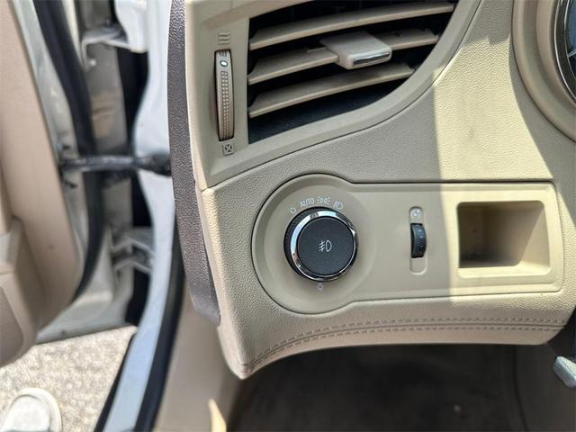 Photo of 2012 White Diamond Clearcoat Buick LaCrosse