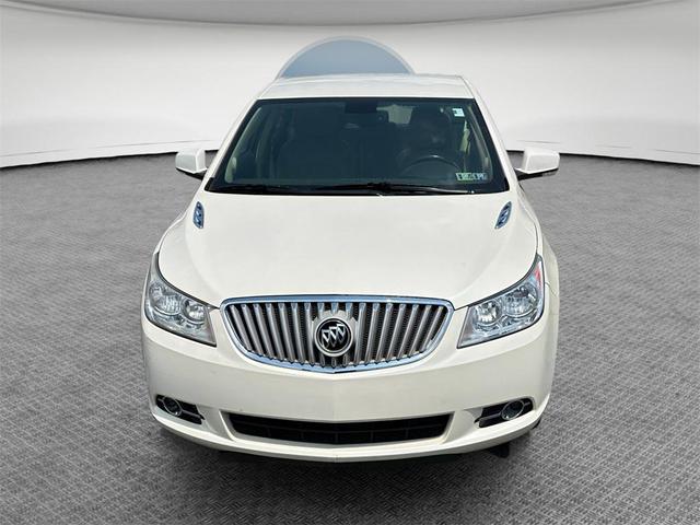 Photo of 2012 White Diamond Clearcoat Buick LaCrosse