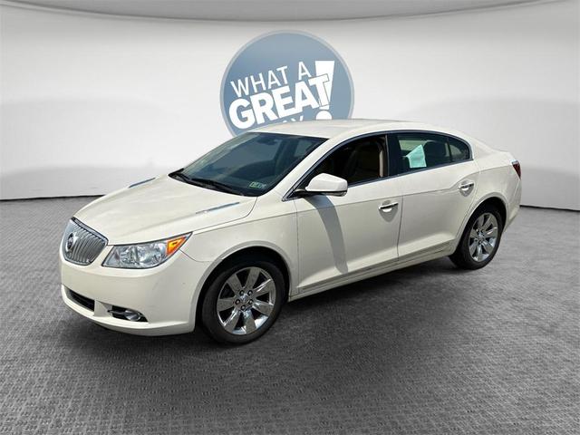 Photo of 2012 White Diamond Clearcoat Buick LaCrosse