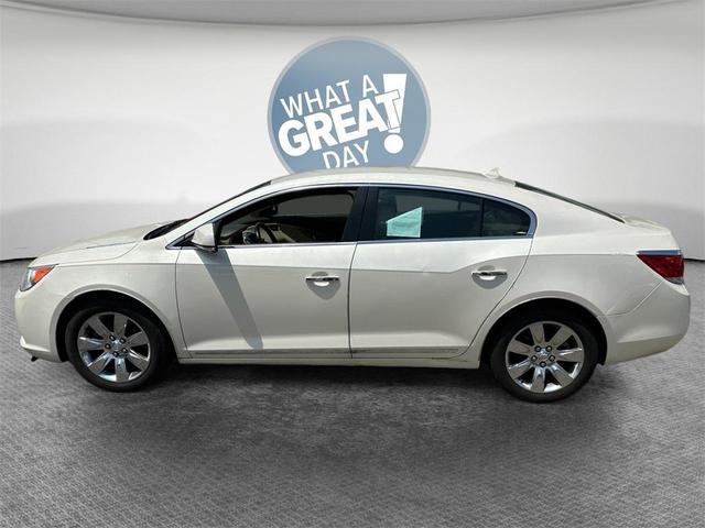 Photo of 2012 White Diamond Clearcoat Buick LaCrosse