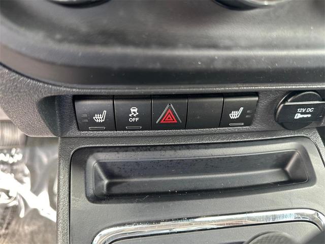 Photo of 2016 Redline 2 Coat Pearl Jeep Compass