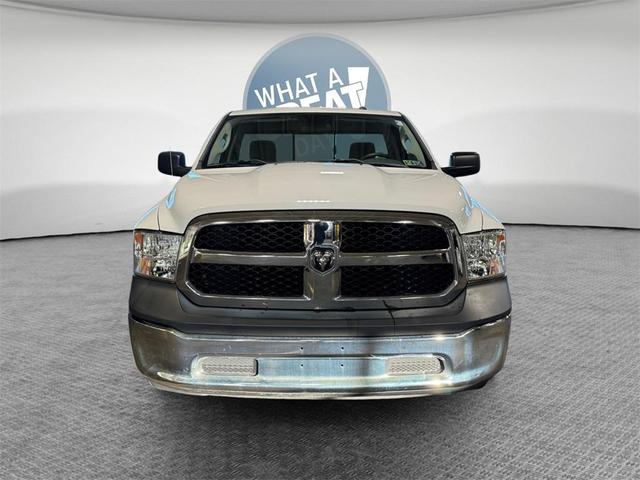 Photo of 2017 Bright White Clearcoat RAM 1500