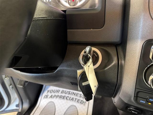 Photo of 2017 Bright White Clearcoat RAM 1500