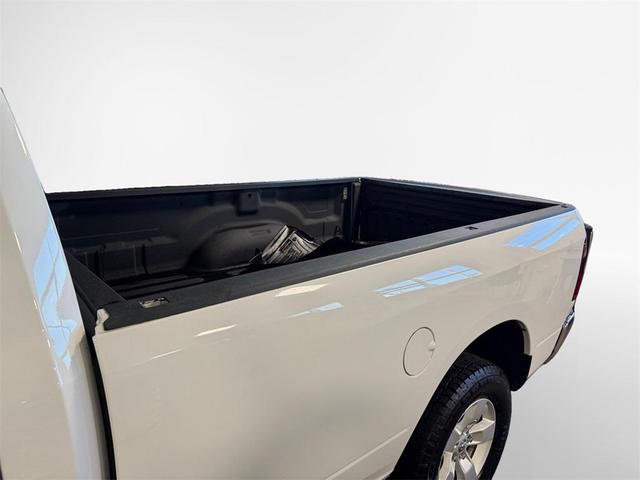 Photo of 2017 Bright White Clearcoat RAM 1500