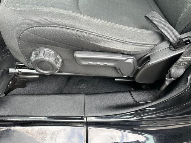 Photo of 2019 Black Clearcoat Jeep Wrangler Unlimited