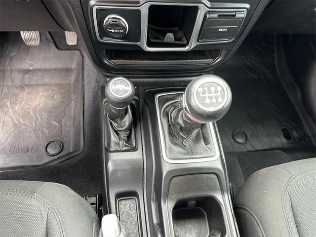 Photo of 2019 Black Clearcoat Jeep Wrangler Unlimited