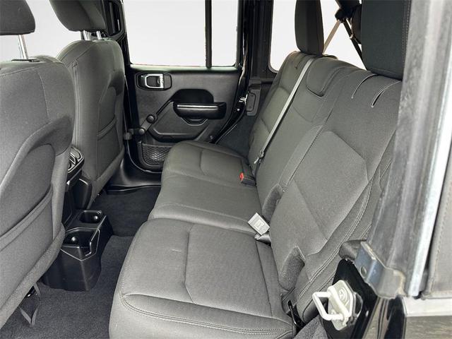 Photo of 2019 Black Clearcoat Jeep Wrangler Unlimited