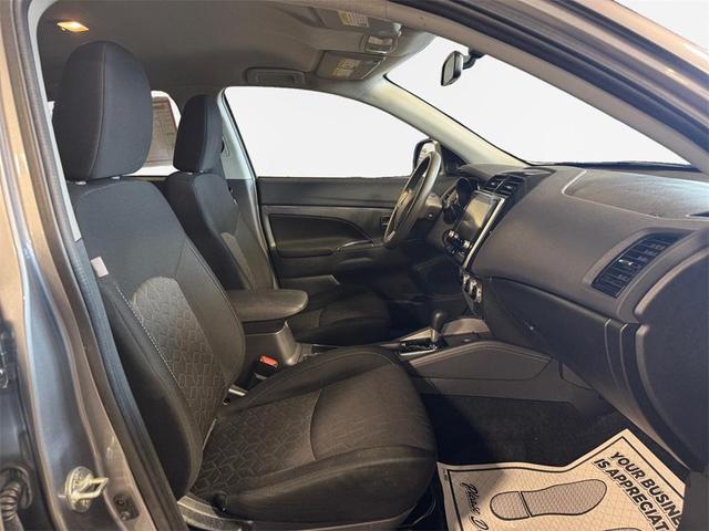 Photo of 2020 Mercury Gray Metallic Mitsubishi Outlander Sport