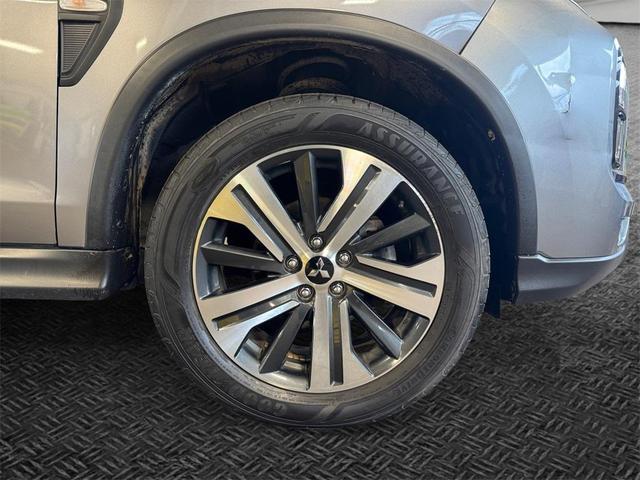Photo of 2020 Mercury Gray Metallic Mitsubishi Outlander Sport