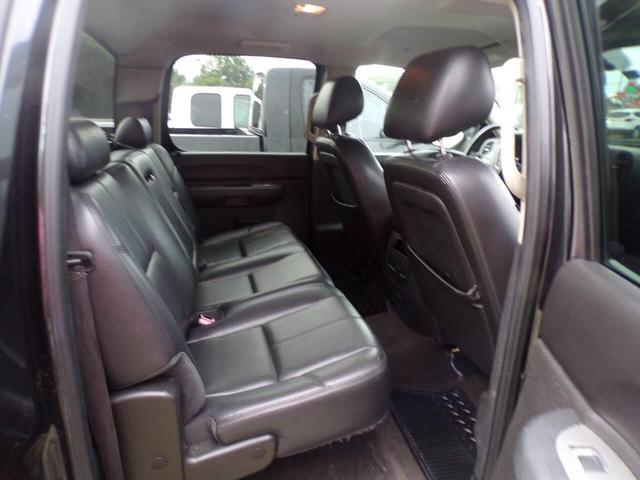 Photo of 2012 Black Chevrolet Silverado 1500