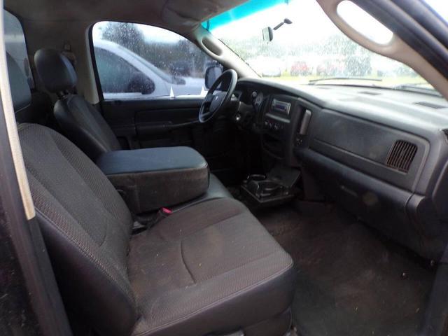 Photo of 2005 Black Dodge Ram 1500