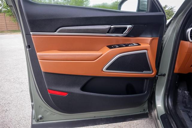 Photo of 2023 Jungle Green Kia Telluride