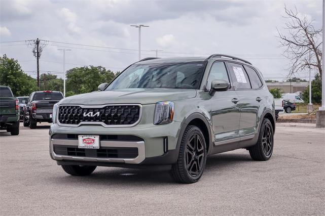 Photo of 2023 Jungle Green Kia Telluride