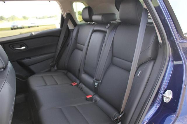 Photo of 2025 Deep Ocean Blue Pearl Nissan Rogue