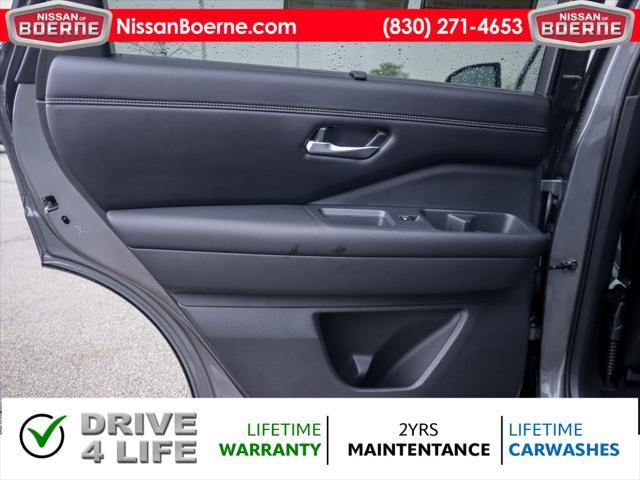 Photo of 2024 Gun Metallic Nissan Pathfinder