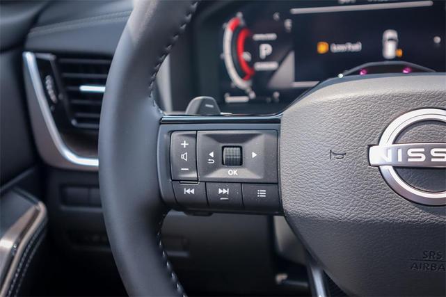 Photo of 2025 Boulder Gray Pearl Nissan Rogue