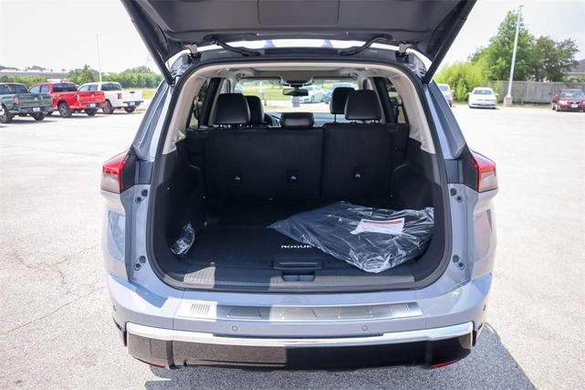 Photo of 2025 Boulder Gray Pearl Nissan Rogue