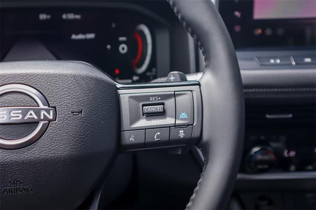 Photo of 2025 Boulder Gray Pearl Nissan Rogue