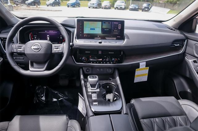 Photo of 2025 Boulder Gray Pearl Nissan Rogue