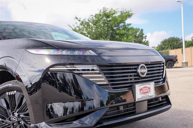 Photo of 2025 Super Black Nissan Murano