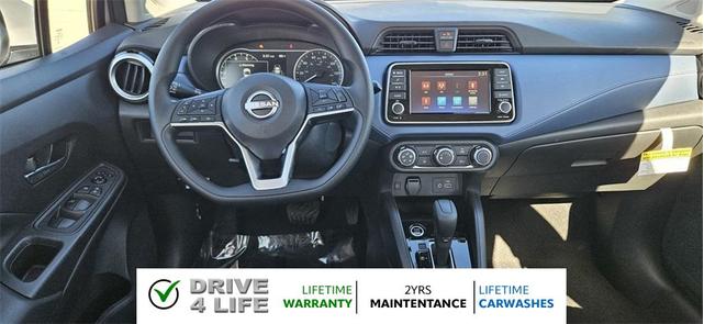 Photo of 2025 Brilliant Silver Metallic Nissan Versa