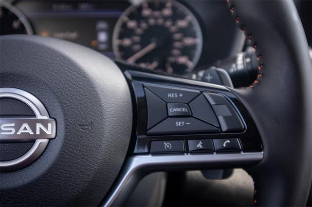 Photo of 2025 Gray Sky Pearl Nissan Altima
