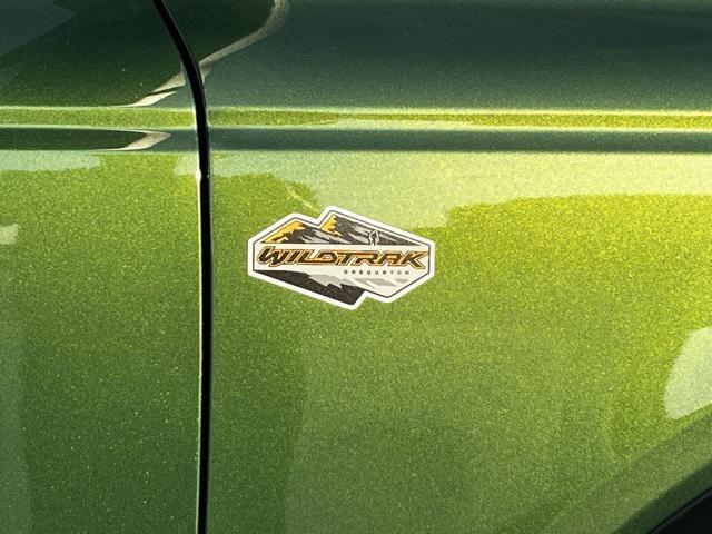 Photo of 2024 Green Metallic Ford Bronco