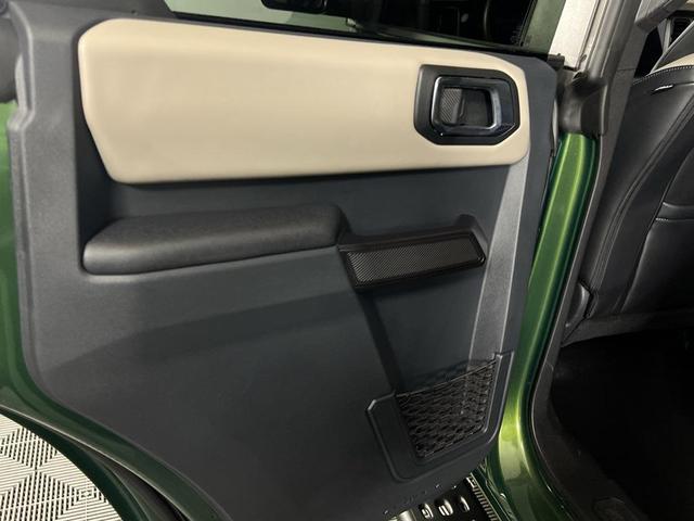 Photo of 2024 Green Metallic Ford Bronco