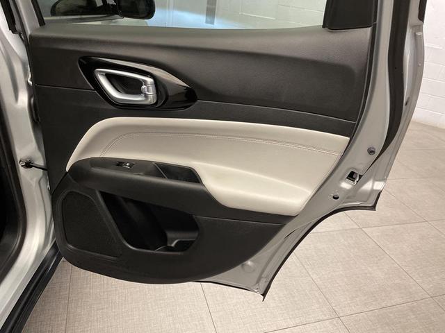 Photo of 2024 Silver Zynith Metallic Clearcoat Jeep Compass