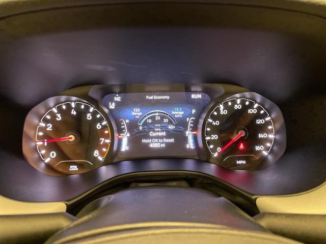Photo of 2024 Silver Zynith Metallic Clearcoat Jeep Compass