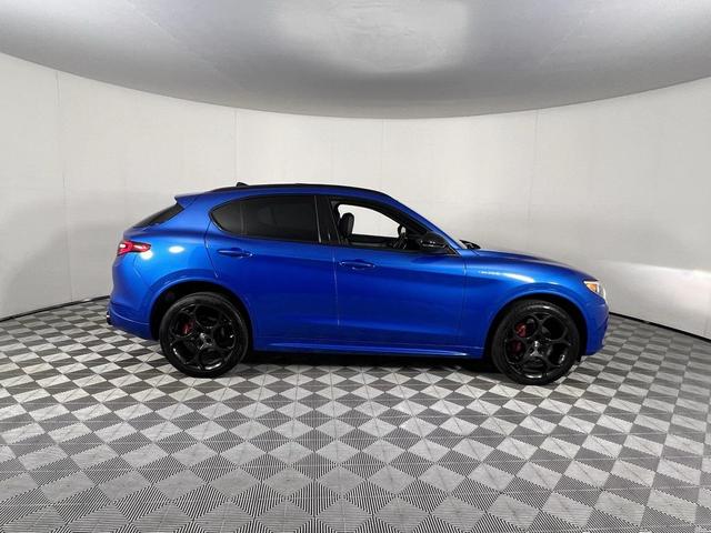 Photo of 2023 Alfa Rosso Alfa Romeo Stelvio