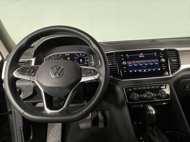Photo of 2022 Platinum Gray Metallic Volkswagen Atlas