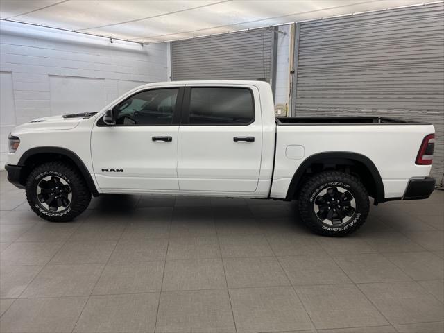 Photo of 2024 Bright White Clearcoat RAM 1500