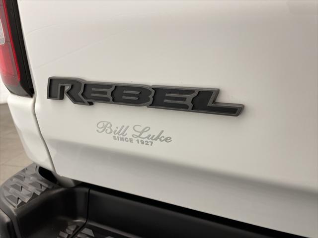Photo of 2024 Bright White Clearcoat RAM 1500